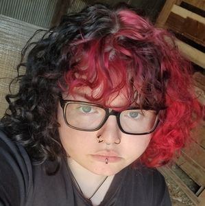 Meet your Posher, Alyse